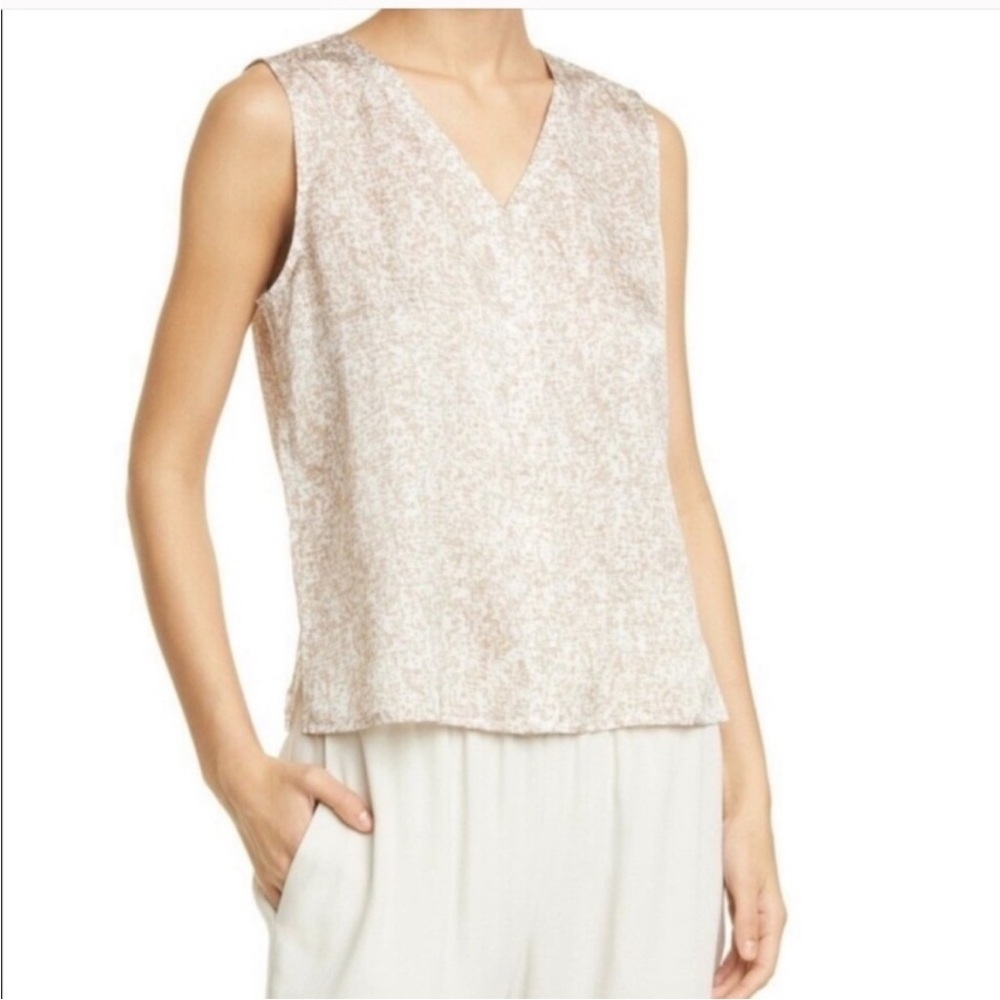 NWT Eileen Fisher Medium Prism Silk Vneck Blouse Top Sleeveless Bramble Beige